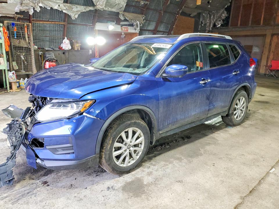 2017 NISSAN ROGUE — VIN 5N1AT2MV1HC825676