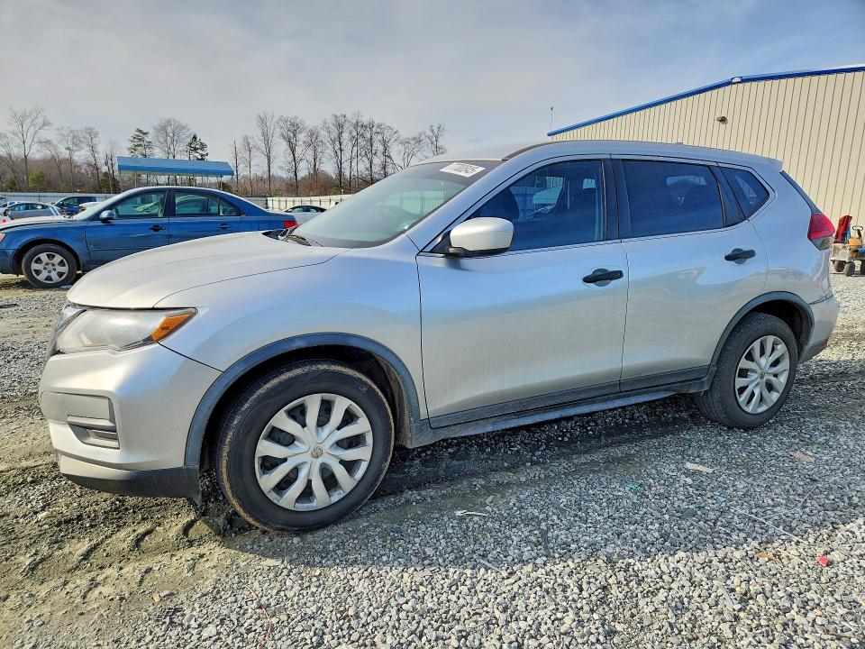 2017 NISSAN ROGUE — VIN KNMAT2MT5HP583244