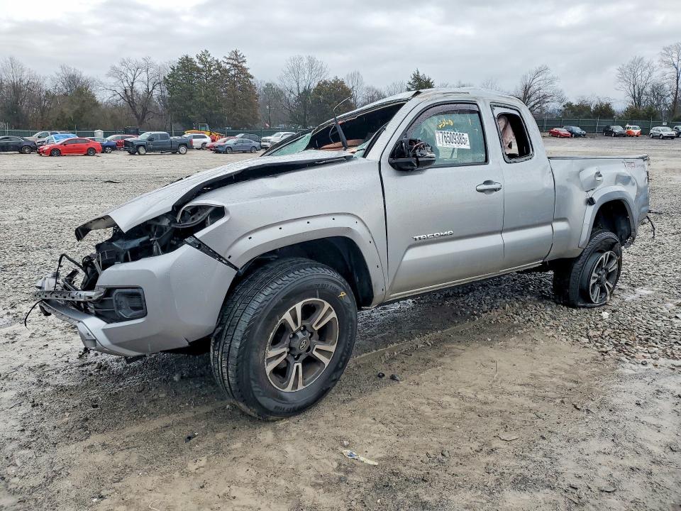2017 TOYOTA TACOMA — VIN 5TFRZ5CN9HX037875