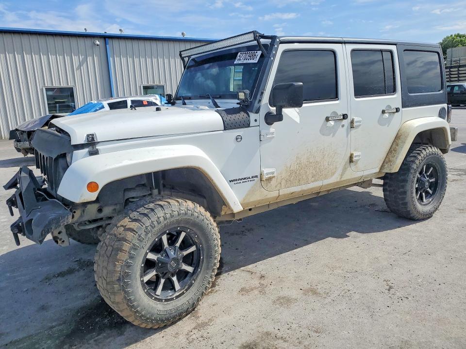 2016 JEEP WRANGLER UNLIMITED — VIN 1C4BJWDG3GL114843