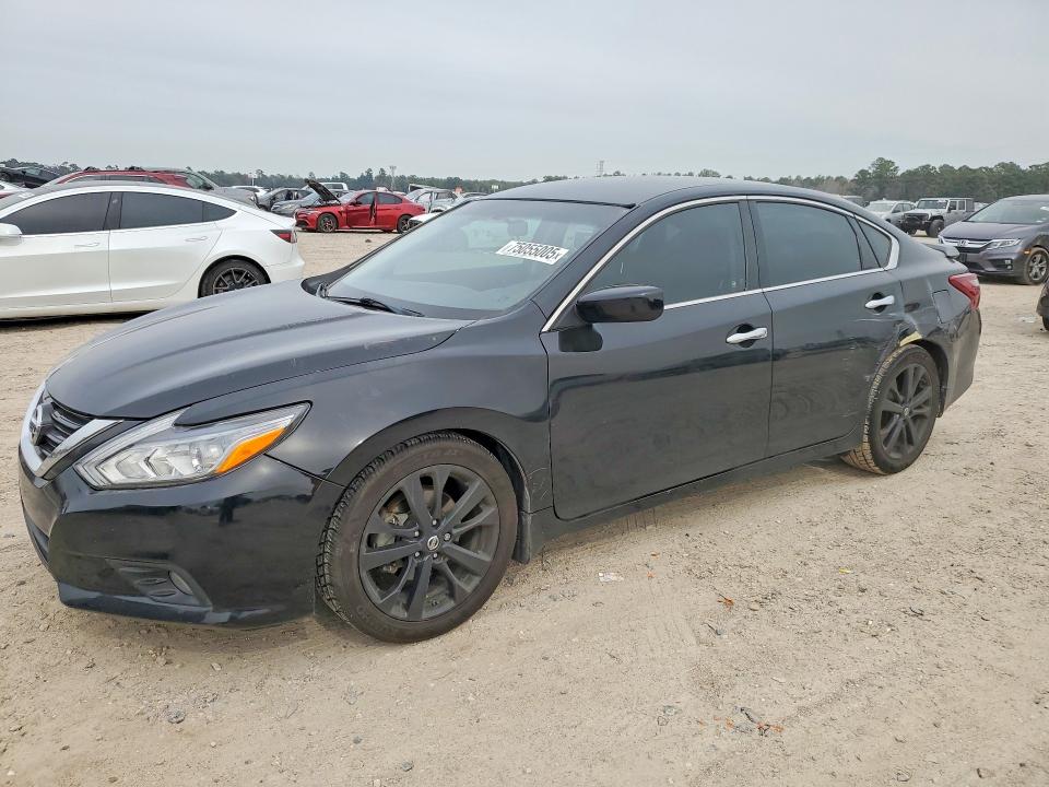 2017 NISSAN ALTIMA — VIN 1N4AL3AP5HC217701