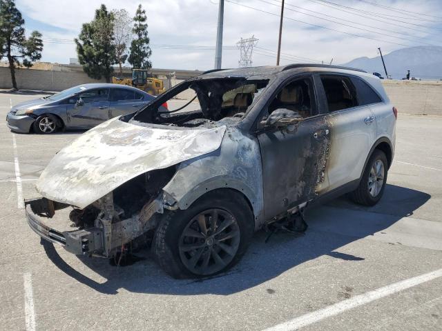 2016 KIA SORENTO LX — VIN 5XYPG4A31GG169409