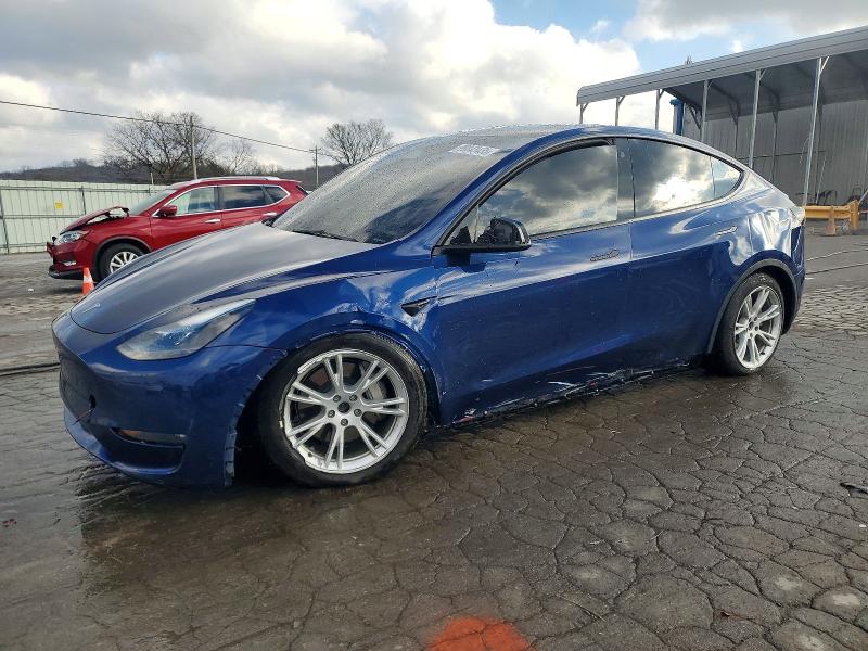 2023 TESLA MODEL Y — VIN 7SAYGDEE1PF788909