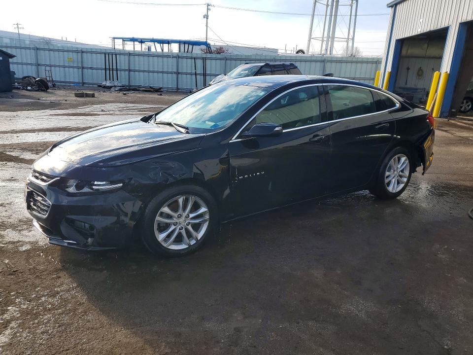 2017 CHEVROLET MALIBU — VIN 1G1ZE5ST2HF116685