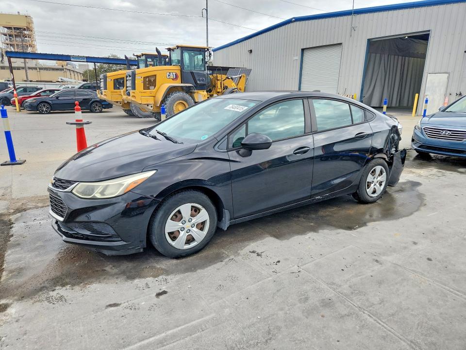 2018 CHEVROLET CRUZE — VIN 1G1BC5SM1J7139214