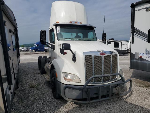2018 PETERBILT 579 — VIN 1XPBDP9X7JD473196