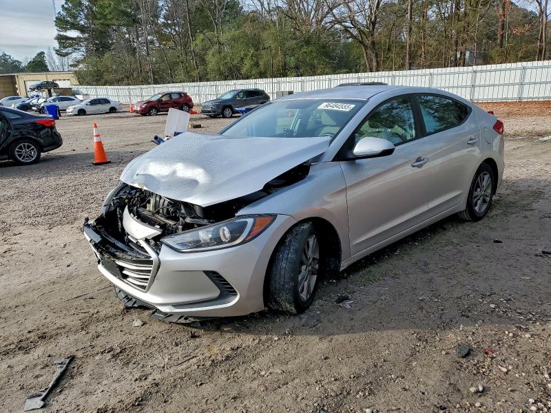 2018 HYUNDAI ELANTRA — VIN 5NPD84LF4JH255157