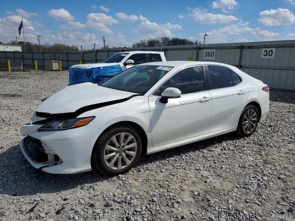 2020 TOYOTA CAMRY — VIN 4T1C11AK3LU863027