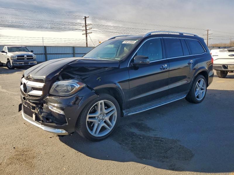 2015 MERCEDES-BENZ GL — VIN 4JGDF7DE3FA588179