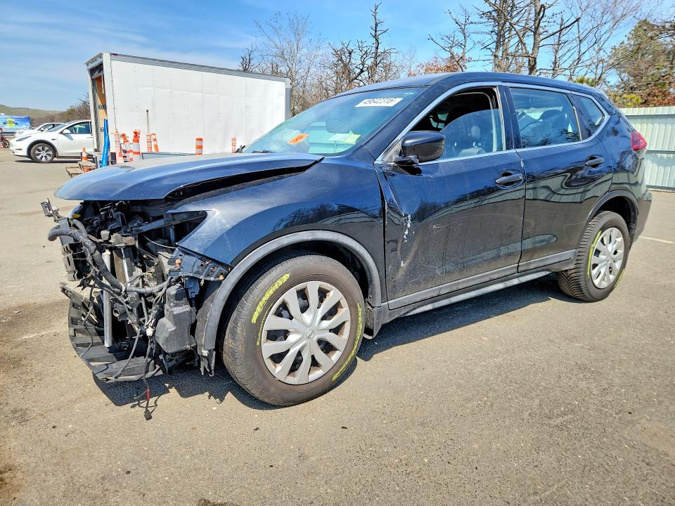 2018 NISSAN ROGUE — VIN KNMAT2MT2JP532161