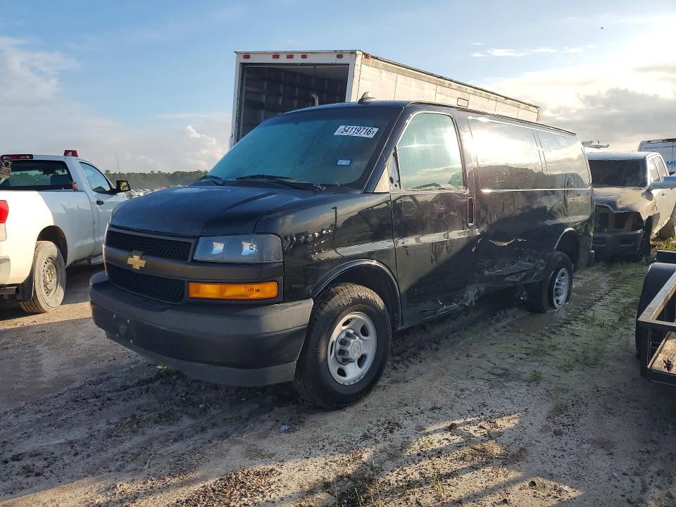 2020 CHEVROLET EXPRESS 2500 — VIN 1GCWGAFP5L1122948