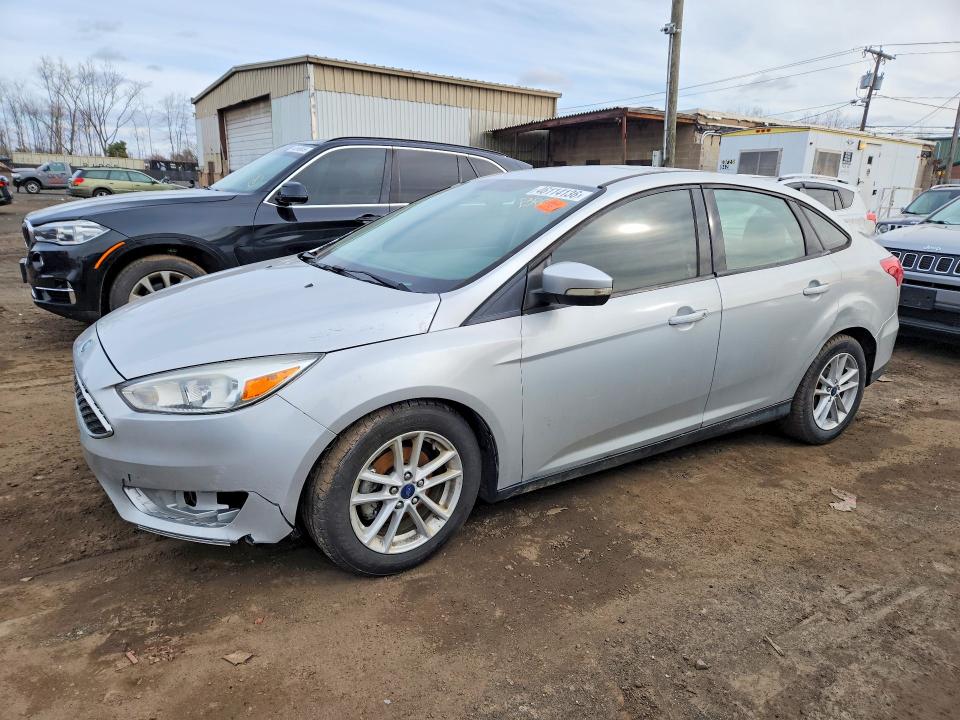 2017 FORD FOCUS — VIN 1FADP3F21HL312335