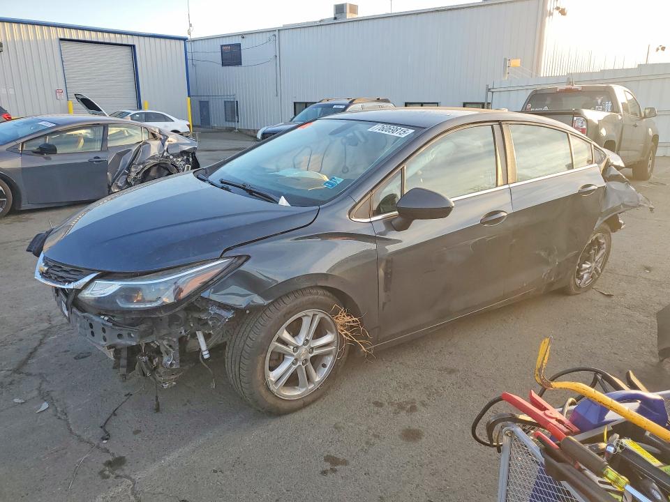 2017 CHEVROLET CRUZE — VIN 1G1BE5SM4H7252482