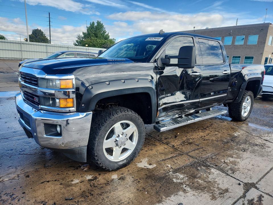 2015 CHEVROLET SILVERADO — VIN 1GC1KWE82FF169894