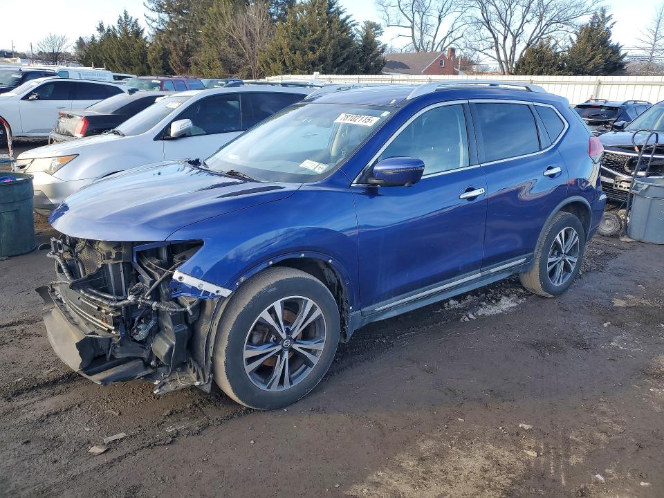 2018 NISSAN ROGUE — VIN JN8AT2MV5JW321631