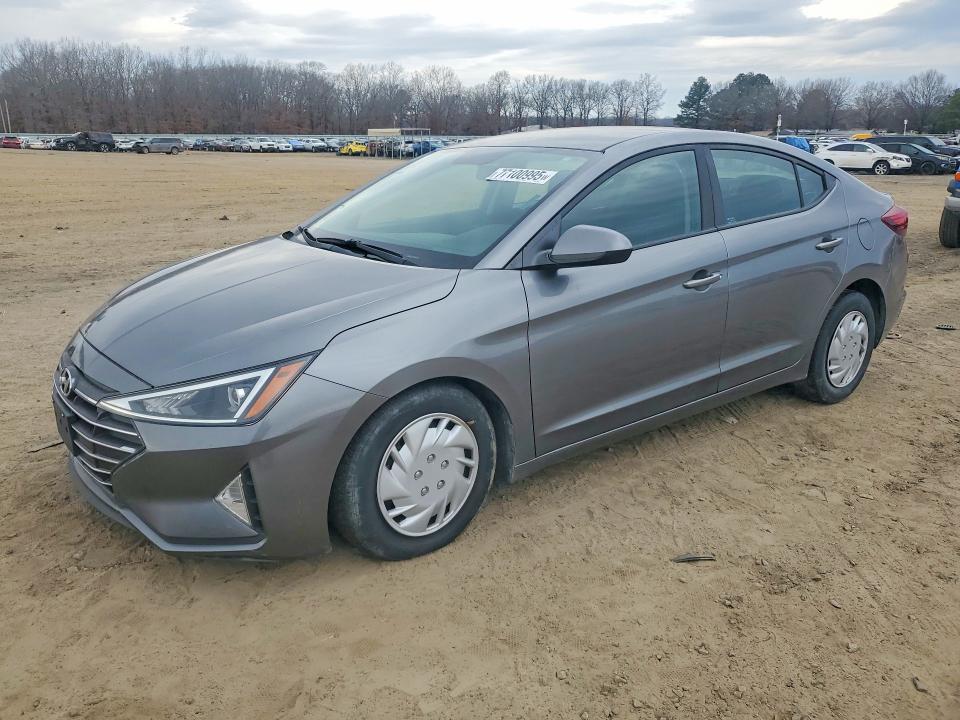 2019 HYUNDAI ELANTRA — VIN 5NPD74LF9KH456881