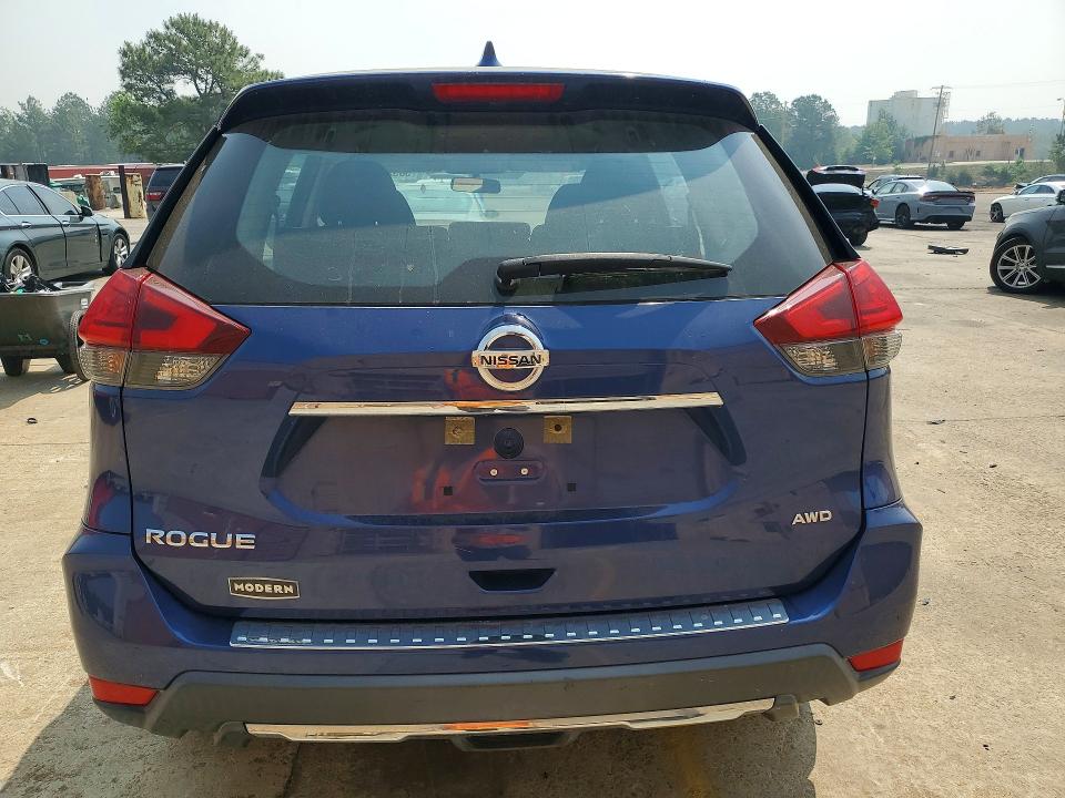 KNMAT2MV1HP604415