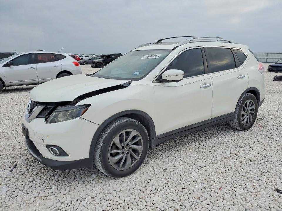 2015 NISSAN ROGUE — VIN 5N1AT2MT3FC814108
