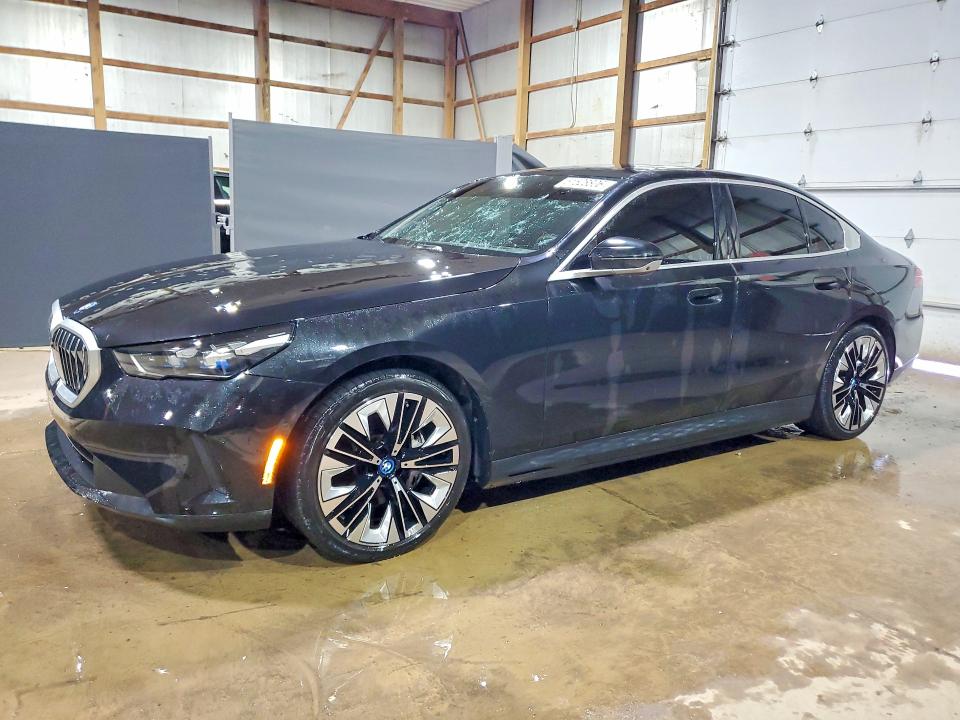 2024 BMW I5 — VIN WBY33FK00RCR33041