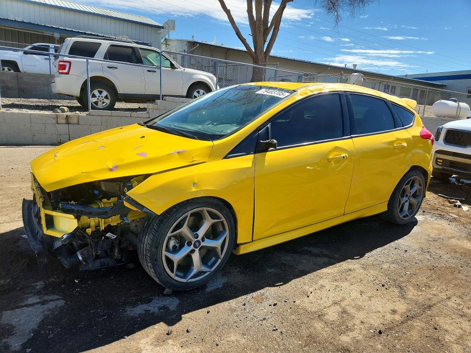 2017 FORD FOCUS — VIN 1FADP3L93HL205580