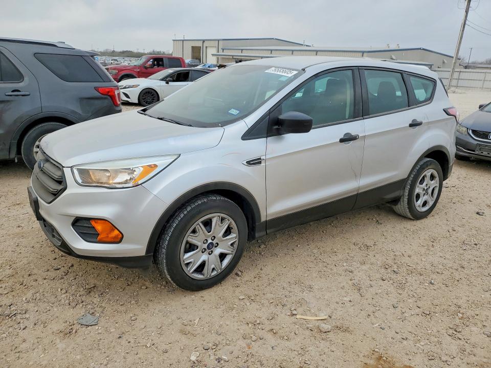 2017 FORD ESCAPE — VIN 1FMCU0F7XHUB81792