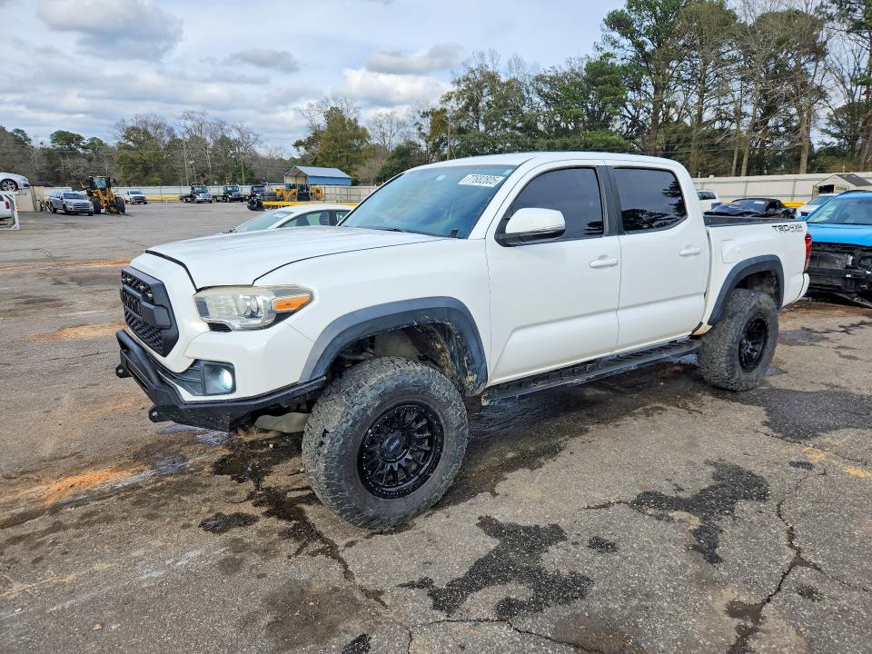 2016 TOYOTA TACOMA — VIN 5TFCZ5AN5GX027447