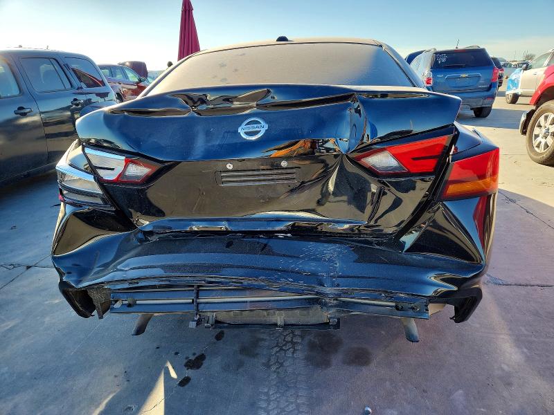 1N4BL4BV2KC230971