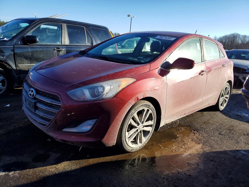 2017 HYUNDAI ELANTRA GT — VIN KMHD35LHXHU360495