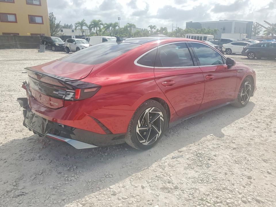 KMHL14JAXRA360467