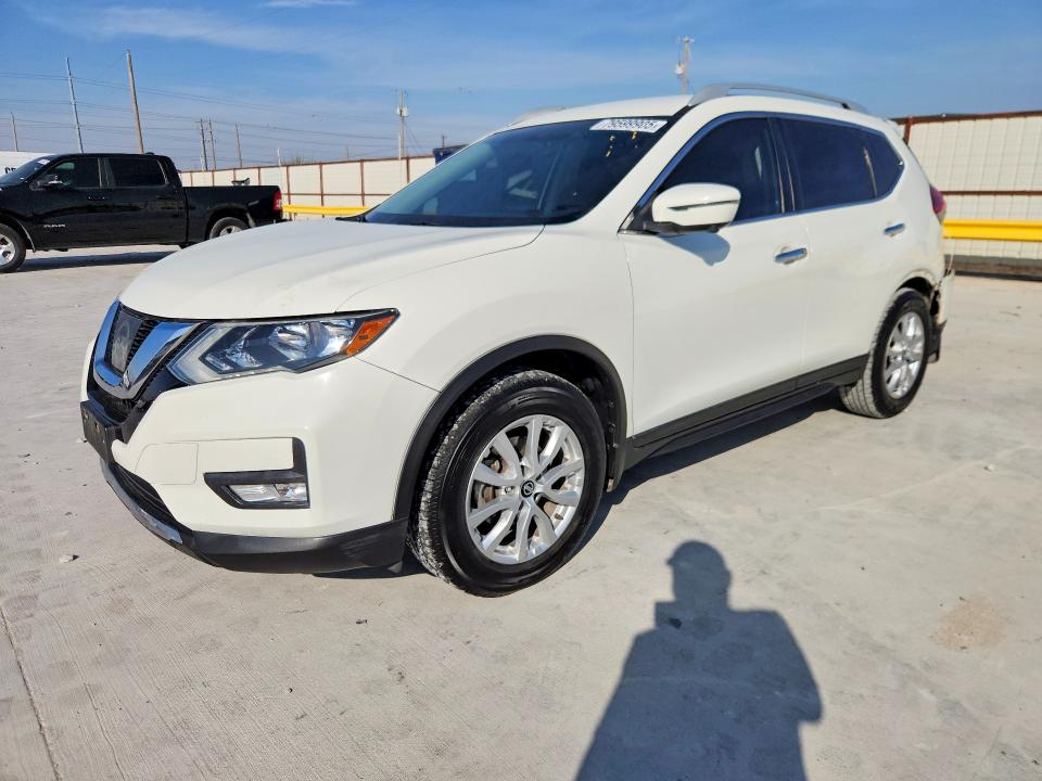 2017 NISSAN ROGUE — VIN 5N1AT2MT8HC843980