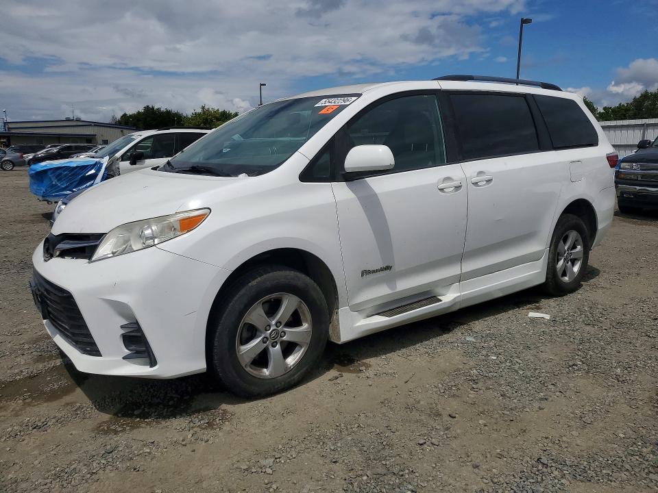 2019 TOYOTA SIENNA — VIN 5TDKZ3DC2KS013160
