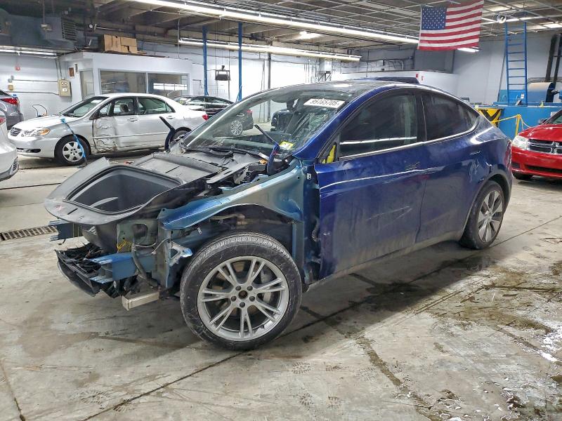 2024 TESLA MODEL Y — VIN 7SAYGDEE5RA288686