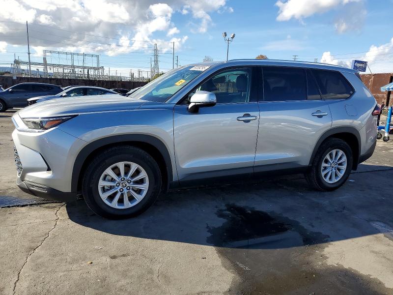 2025 TOYOTA GRAND HIGHLANDER — VIN 5TDAAAA55SS029513