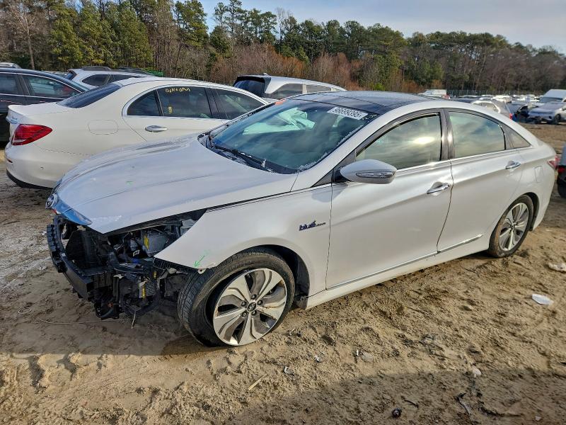 2015 HYUNDAI SONATA HYB — VIN KMHEC4A4XFA128508