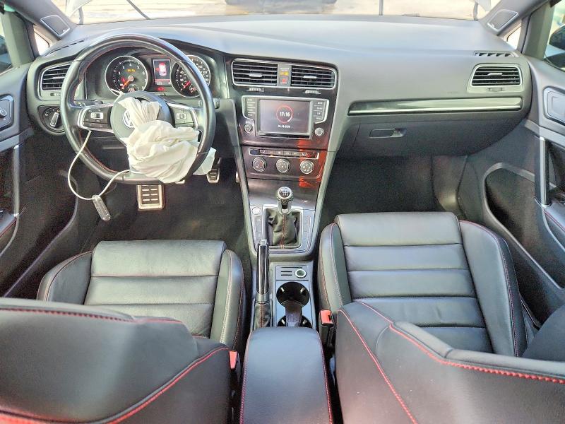 3VW547AU7HM026010