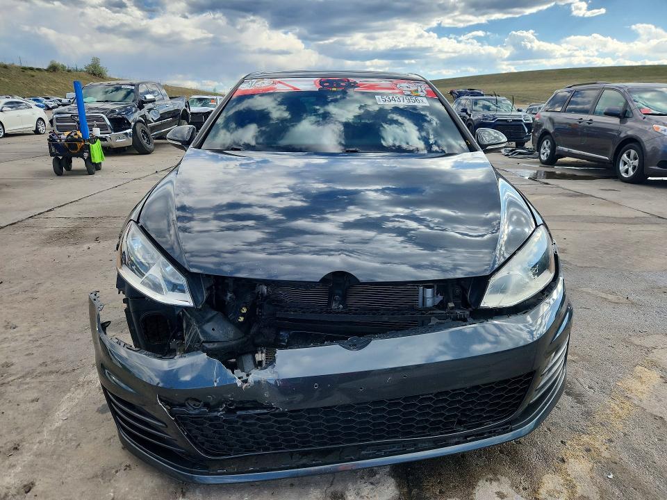 3VW547AU7HM026010