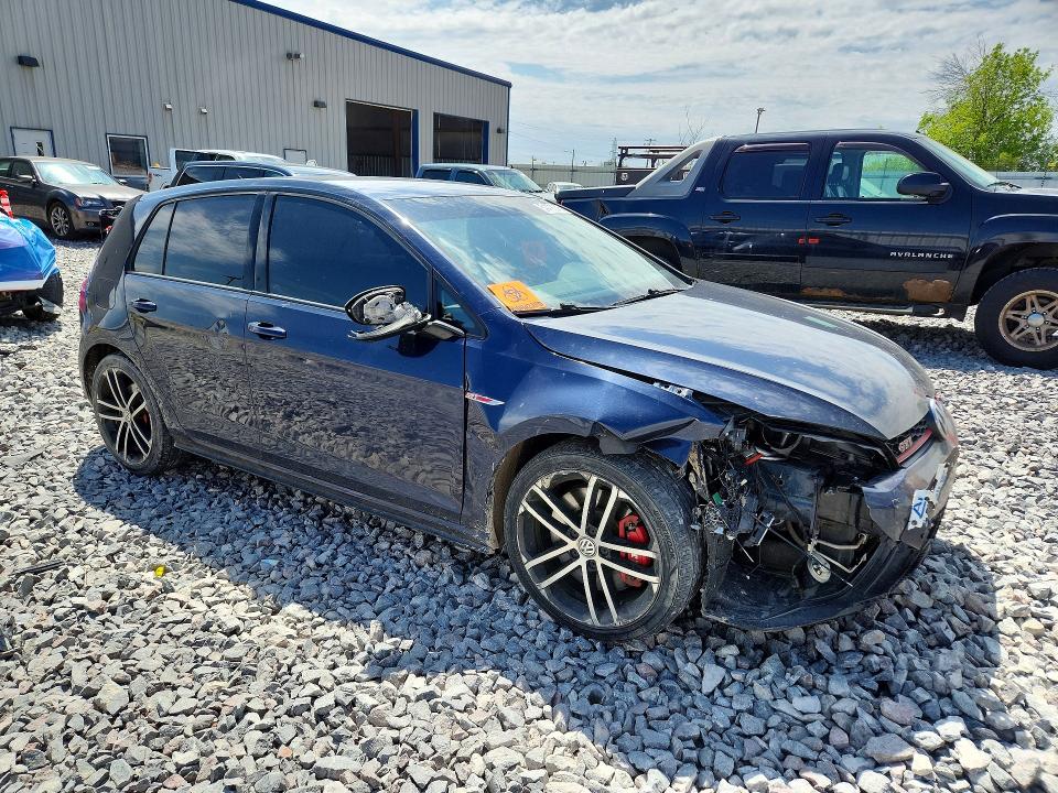 3VW447AUXHM061040