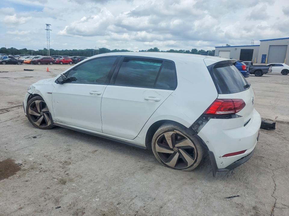 3VW447AU7JM277563