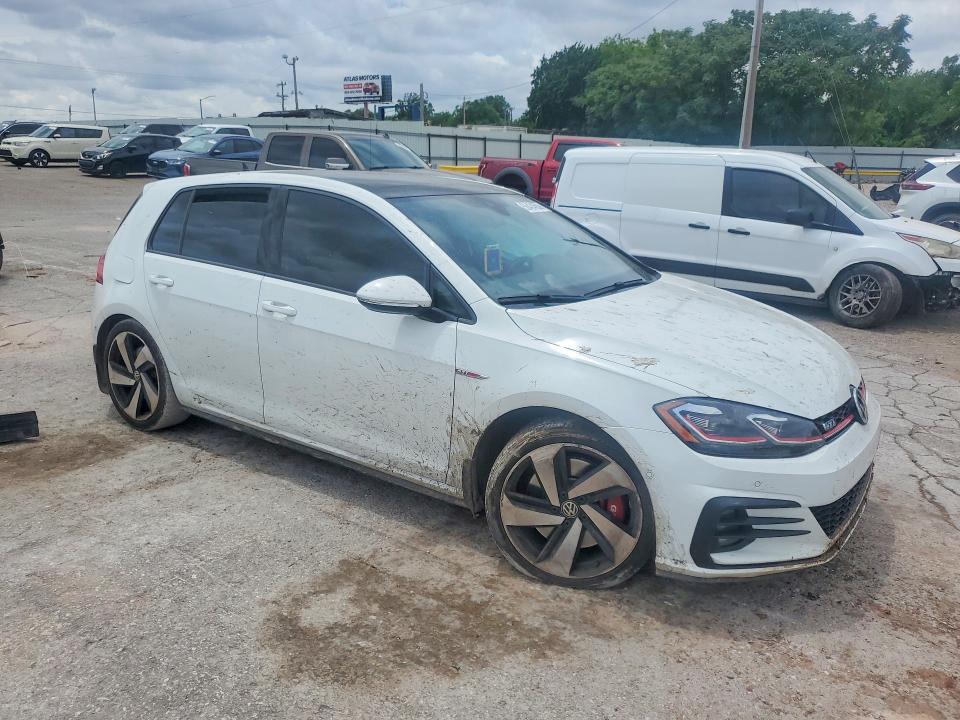 3VW447AU7JM277563