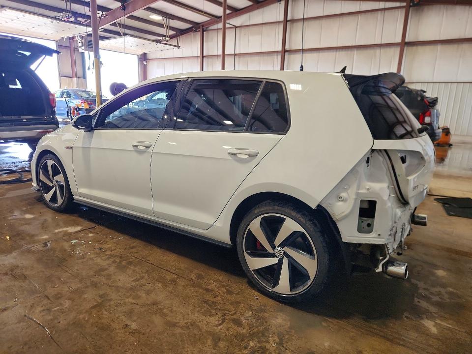 3VW5T7AU6LM006374