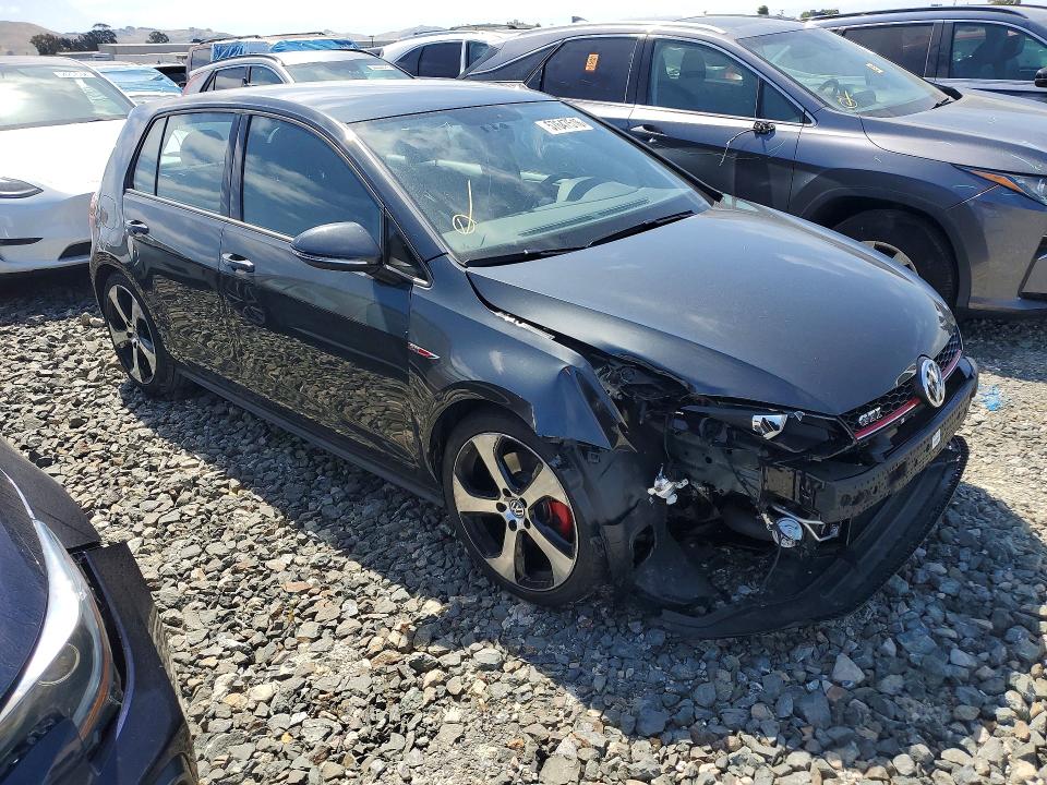 3VW5T7AU4FM093020