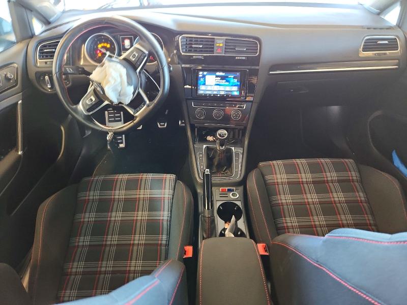 3VW5T7AU4FM093020