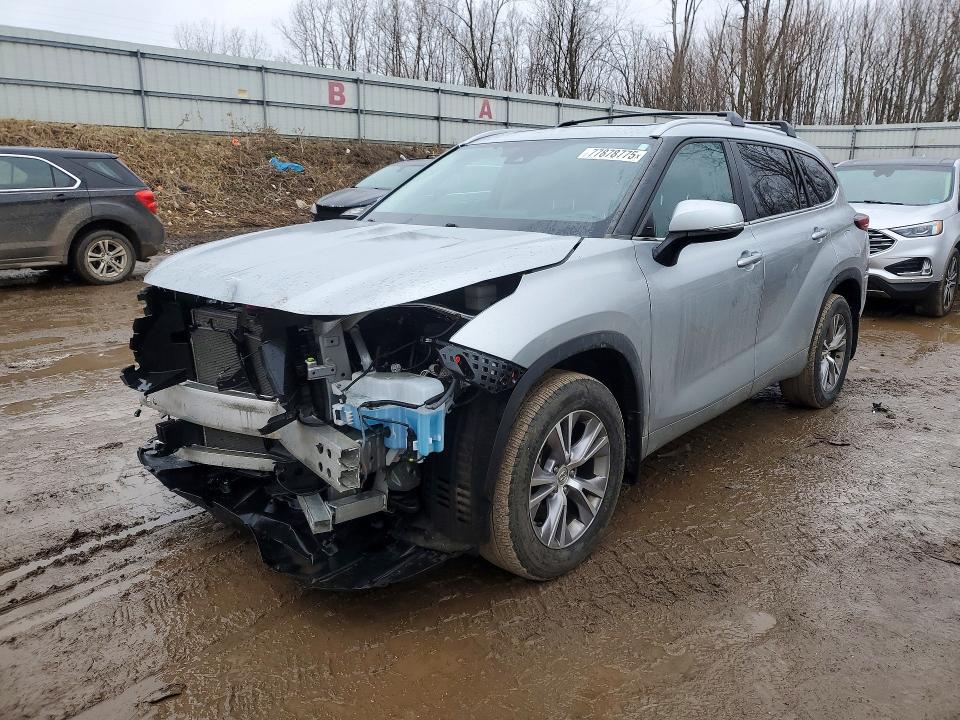 2023 TOYOTA HIGHLANDER — VIN 5TDKDRAH8PS000809