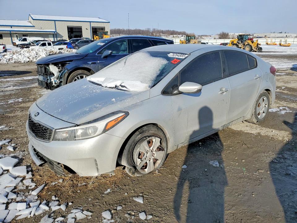 2018 KIA FORTE — VIN 3KPFK4A73JE211340