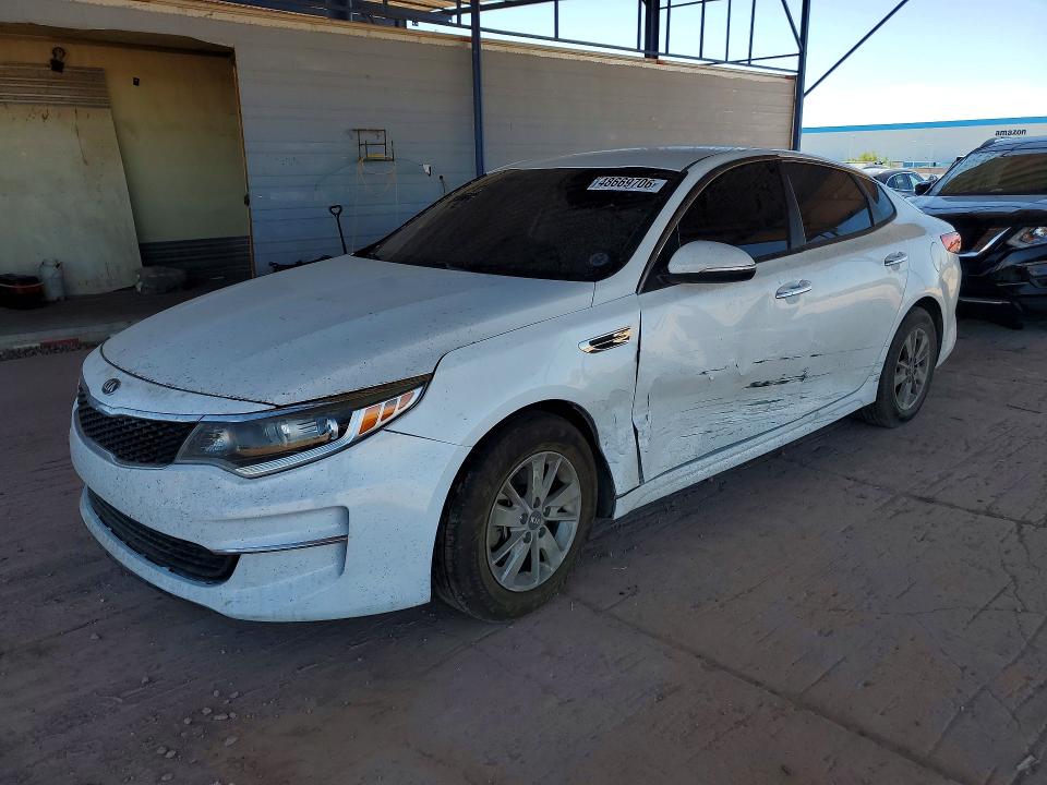2018 KIA OPTIMA — VIN 5XXGT4L34JG216582