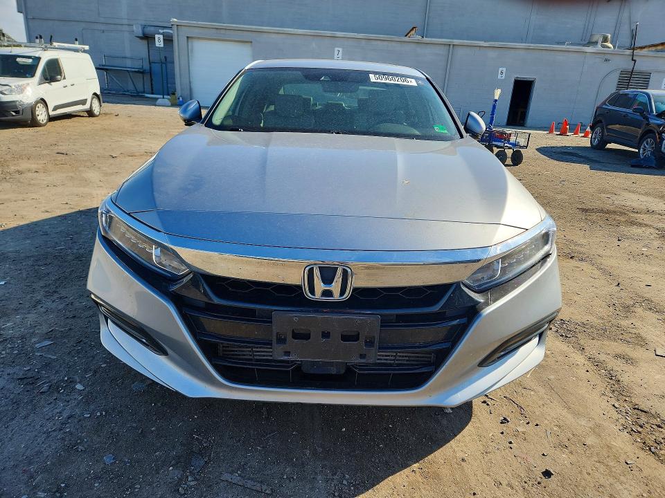 1HGCV2F53KA018990
