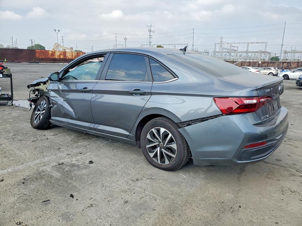 3VW5M7BU2RM050456