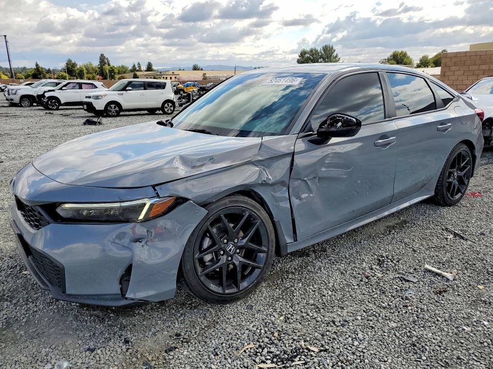 2HGFE2F51SH525028