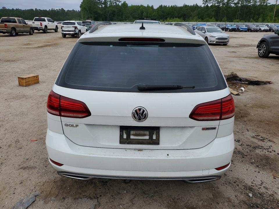 3VW217AU8KM512196
