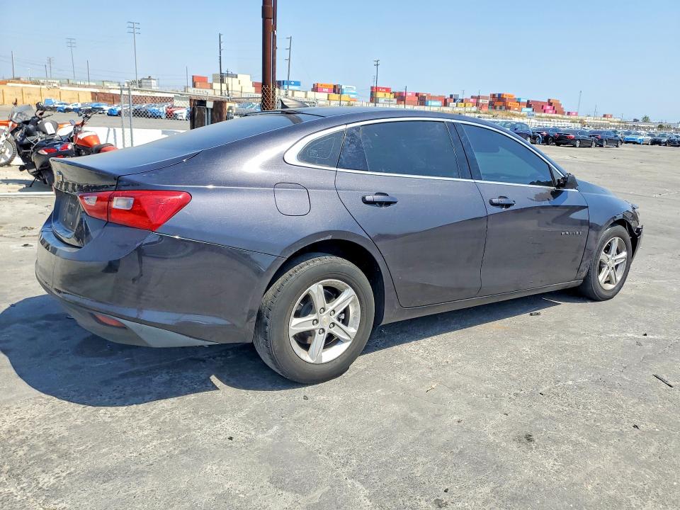1G1ZB5ST6NF182094